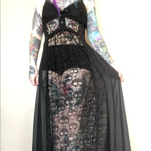 Skull Lace Maxi